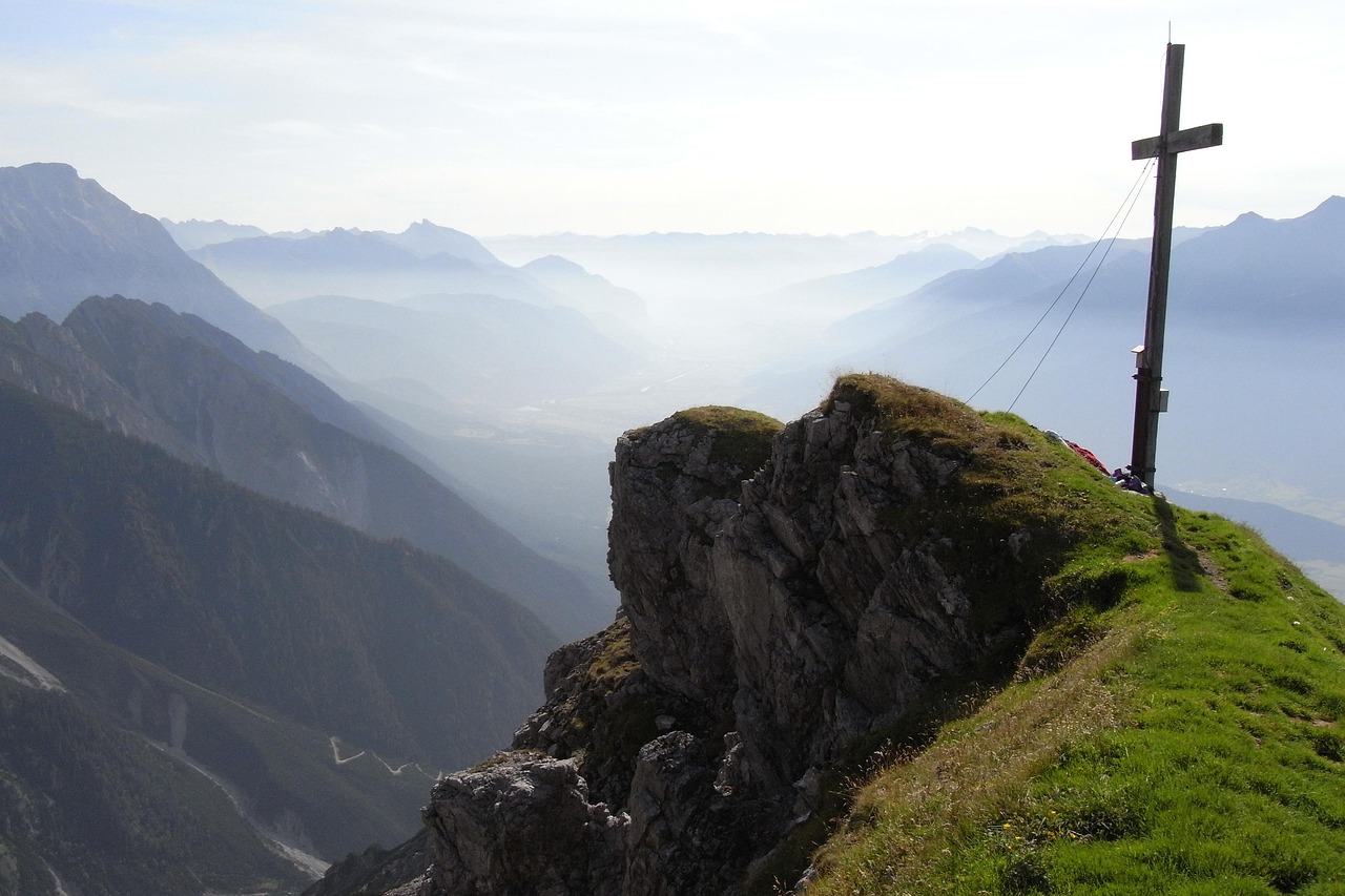 京东通信实名账号:呼兰麻将代理平台