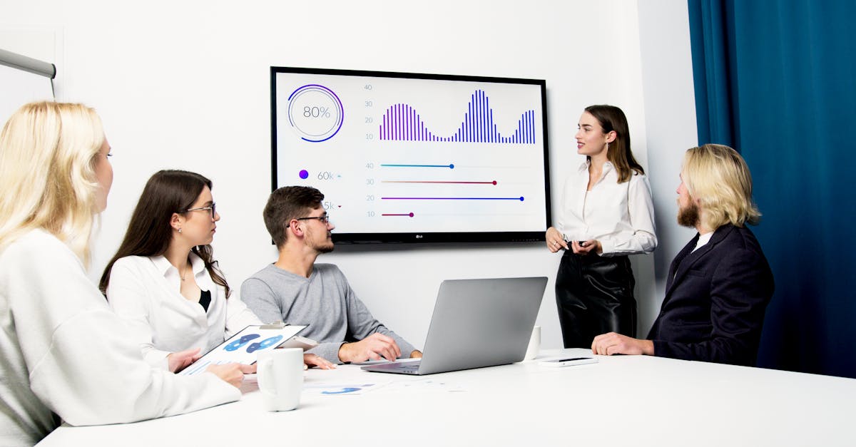 VX账号买卖：短信如何用于网络安全检测与账户保护？ 