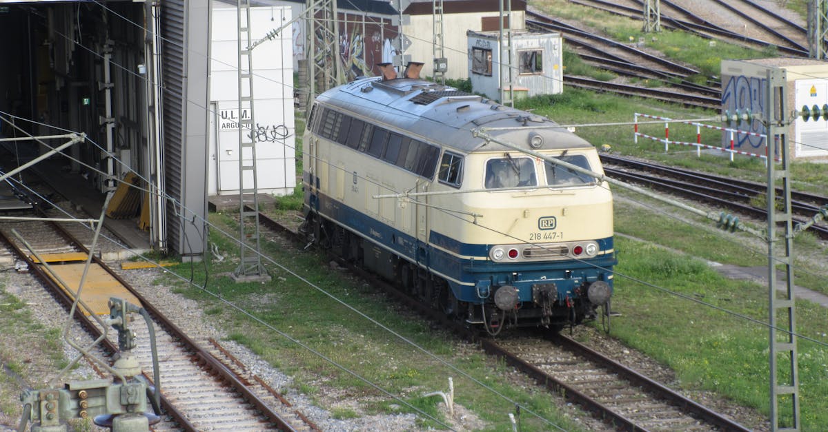 ucloud实名账号:苹果手机app 迅雷详情下载教程