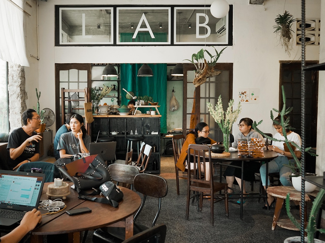 买卖微信号：实名制账号在公共服务领域中的应用