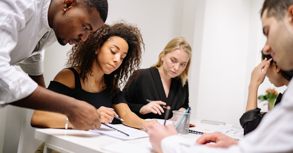 网站缺陷导致的CSRF漏洞：黑客如何利用它进行攻击？